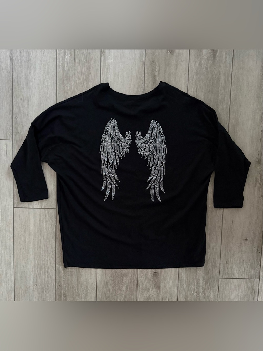 Oversized Black Women's Long Sleeve Top Rhinestone Angel Wing Design One Size